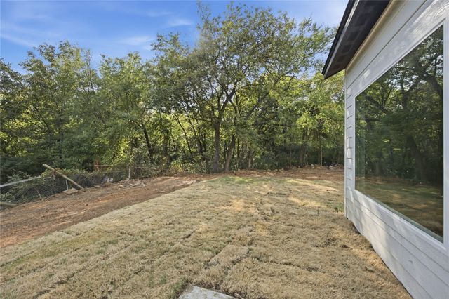 3120 W 36th Place, Tulsa, OK 74107