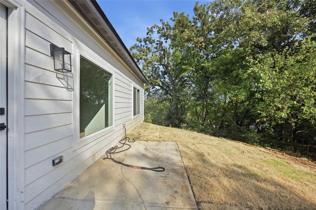3120 W 36th Place, Tulsa, OK 74107