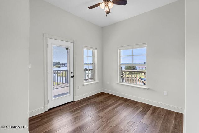 742 Sharon Hills Drive, Biloxi, MS 39532