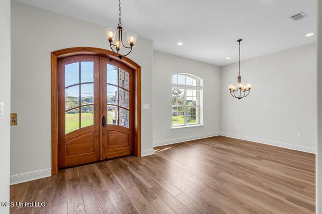 742 Sharon Hills Drive, Biloxi, MS 39532