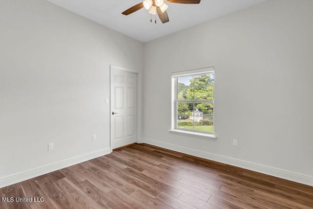 742 Sharon Hills Drive, Biloxi, MS 39532
