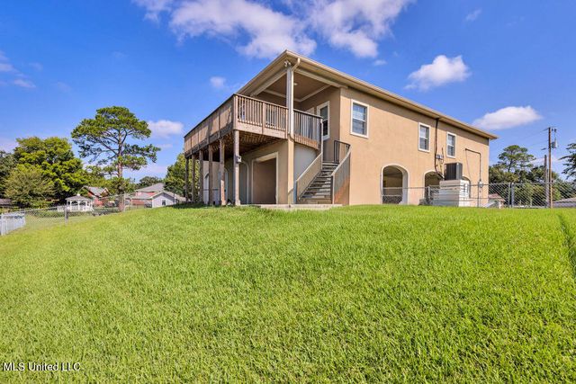 742 Sharon Hills Drive, Biloxi, MS 39532