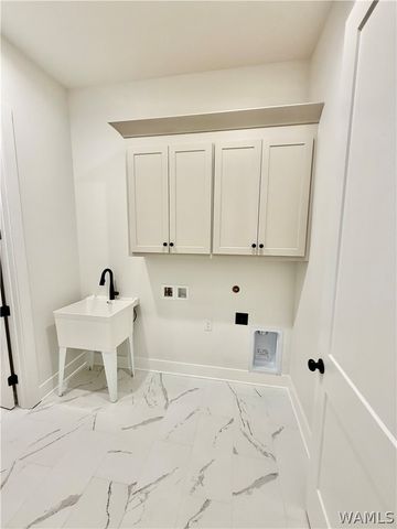 14267 Watercolor, Northport, AL 35475