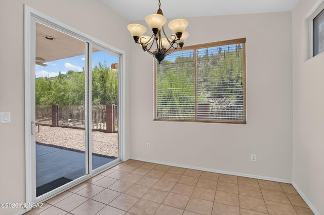 4058 N Sunset Cliff Place, Tucson, AZ 85750