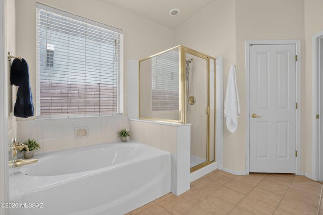 4058 N Sunset Cliff Place, Tucson, AZ 85750