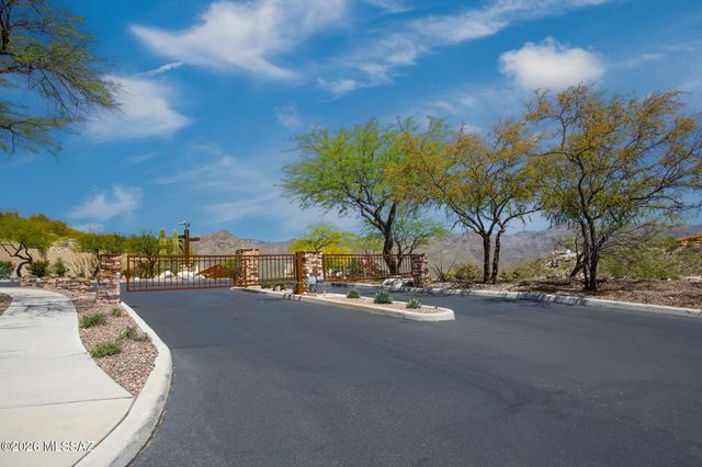 4058 N Sunset Cliff Place, Tucson, AZ 85750