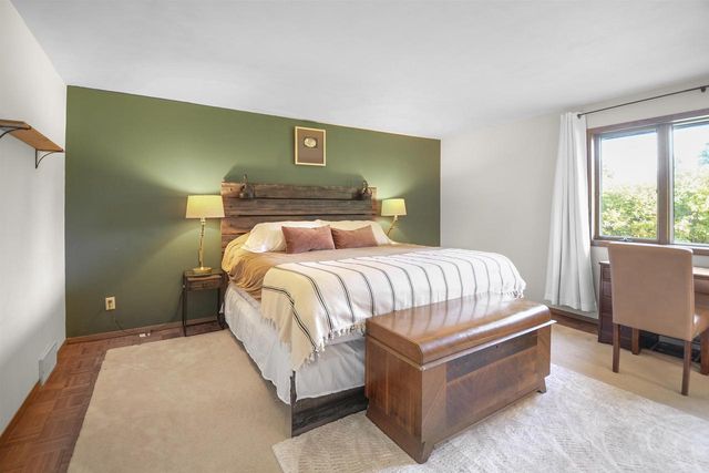 4710 W SUNFLOWER ROAD, Appleton, WI 54914