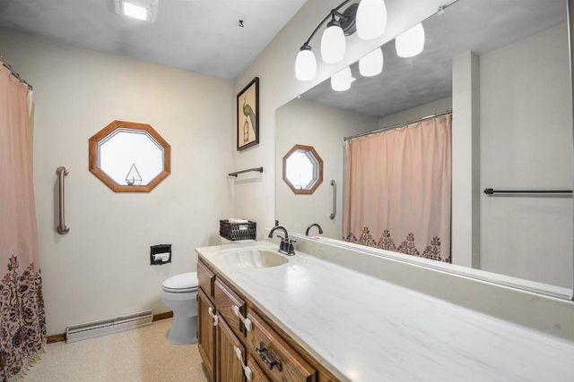 4710 W SUNFLOWER ROAD, Appleton, WI 54914