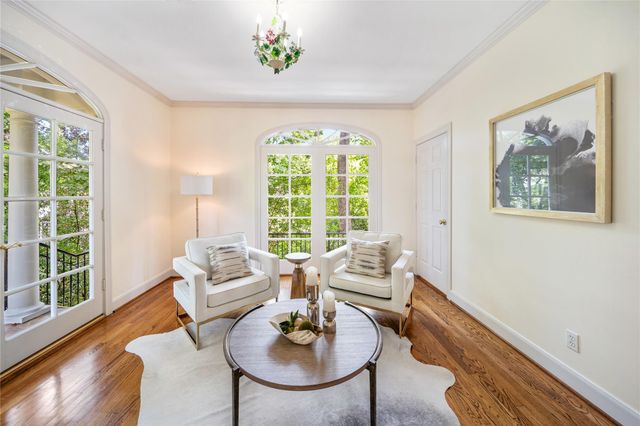 2 Soldiers Creek Circle, Hunters Creek Village, TX 77024