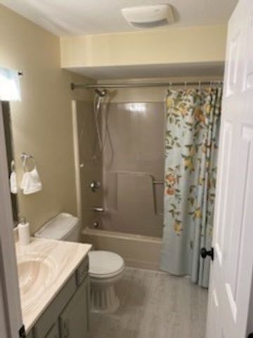 610 South Franklin Street B204, Holbrook, MA 02343