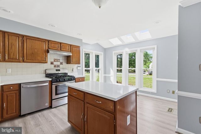 12813 MISTY LN, Woodbridge, VA 22192