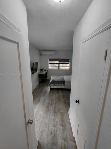 1050 NE 82nd St 2, Miami, FL 33138