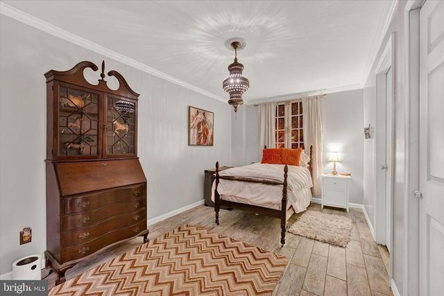 8272 WOODBINE RD, Airville, PA 17302