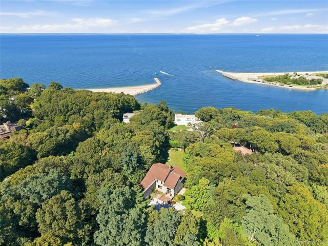 5 Dock Court, Port Jefferson, NY 11777
