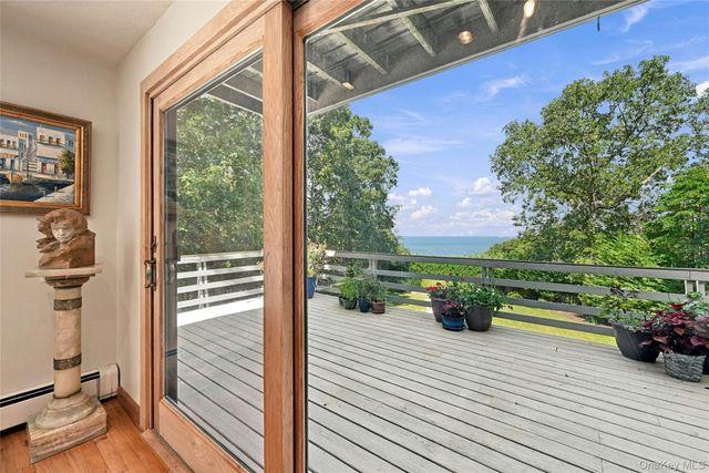 5 Dock Court, Port Jefferson, NY 11777