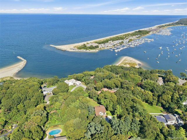 5 Dock Court, Port Jefferson, NY 11777