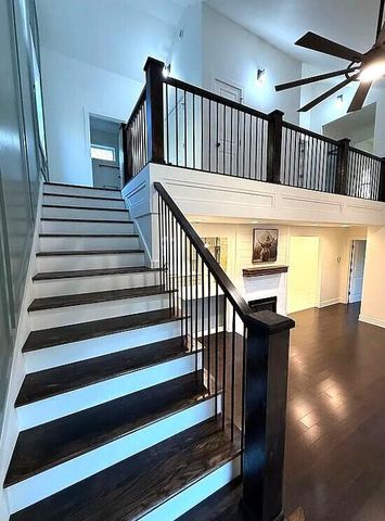 231 Lincoln Hills Drive, Valparaiso, IN 46385