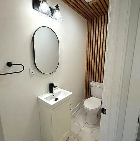 231 Lincoln Hills Drive, Valparaiso, IN 46385