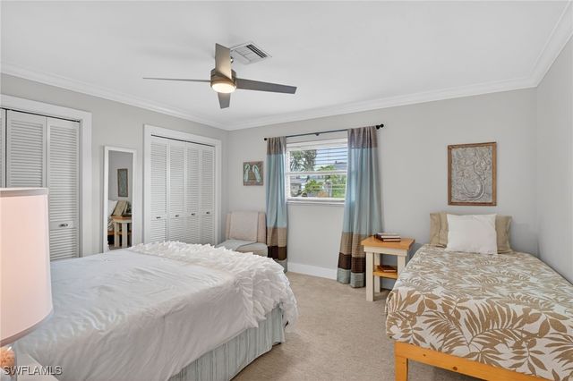 542 92nd AVE N, Naples, FL 34108