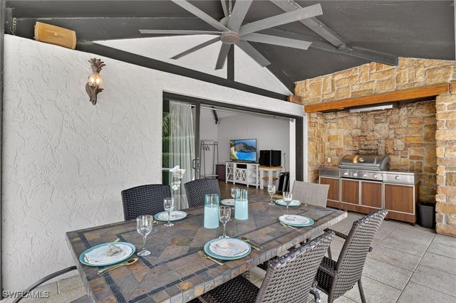 542 92nd AVE N, Naples, FL 34108