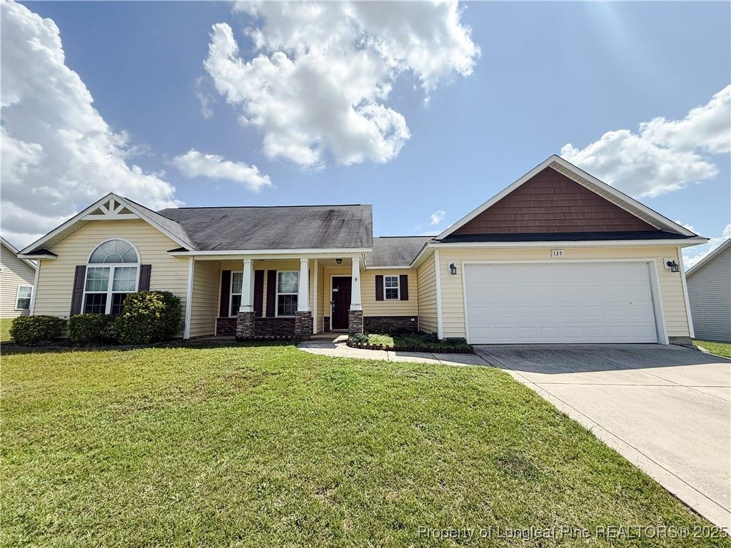 135 Whitetail Court, Raeford, NC 28376