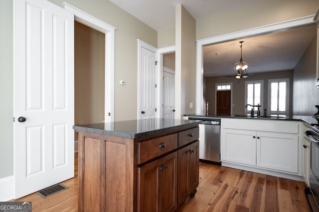 83 Charter Oak Drive, Athens, GA 30607