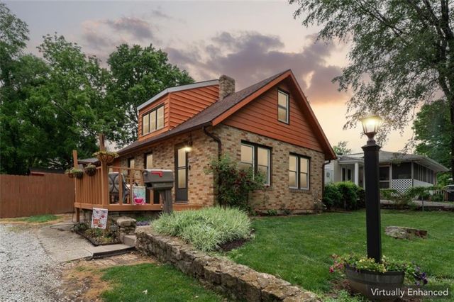 1102 S Leslie Avenue, Independence, MO 64050
