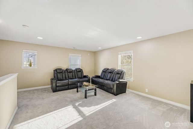 11404 SE 51st Ave SE, Everett, WA 98208