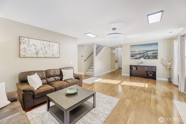 11404 SE 51st Ave SE, Everett, WA 98208