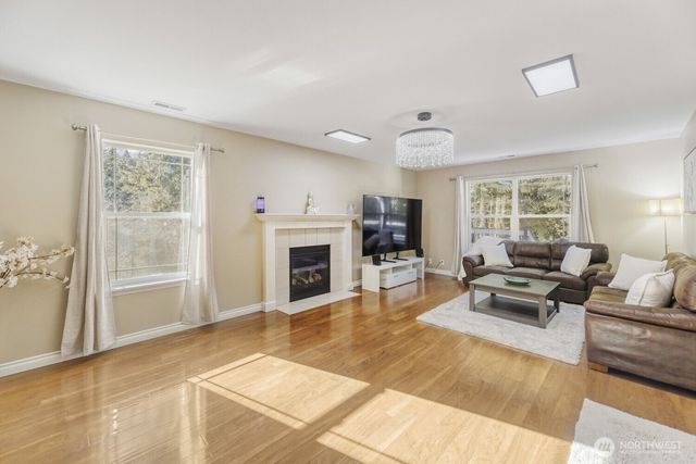 11404 SE 51st Ave SE, Everett, WA 98208