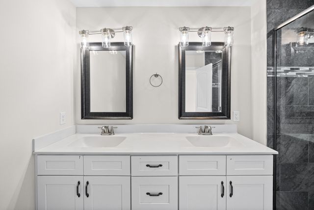 520 Somerset Ln, Clarksville, TN 37042