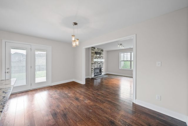 520 Somerset Ln, Clarksville, TN 37042