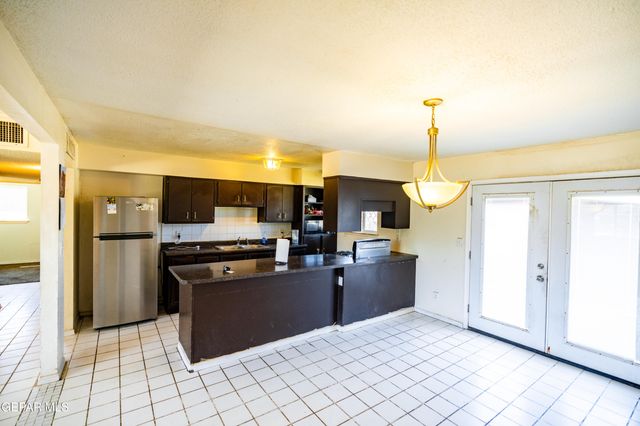 252 PYRITE Drive, El Paso, TX 79932