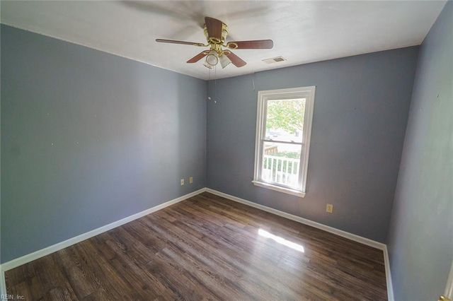 1004 Wymers CT, Chesapeake, VA 23322