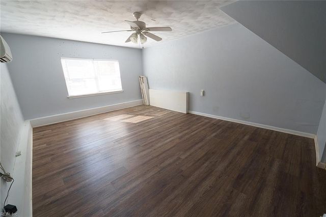 1004 Wymers CT, Chesapeake, VA 23322