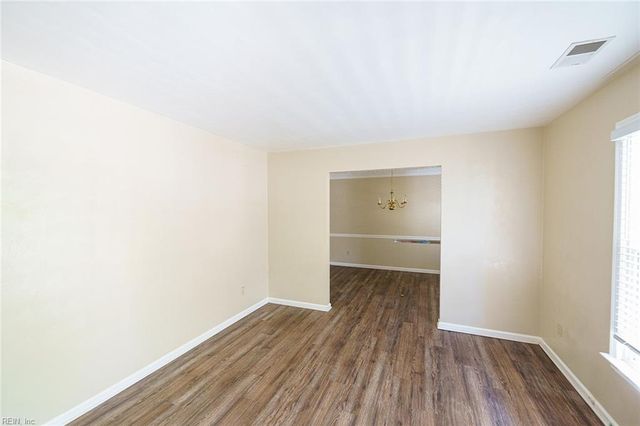 1004 Wymers CT, Chesapeake, VA 23322