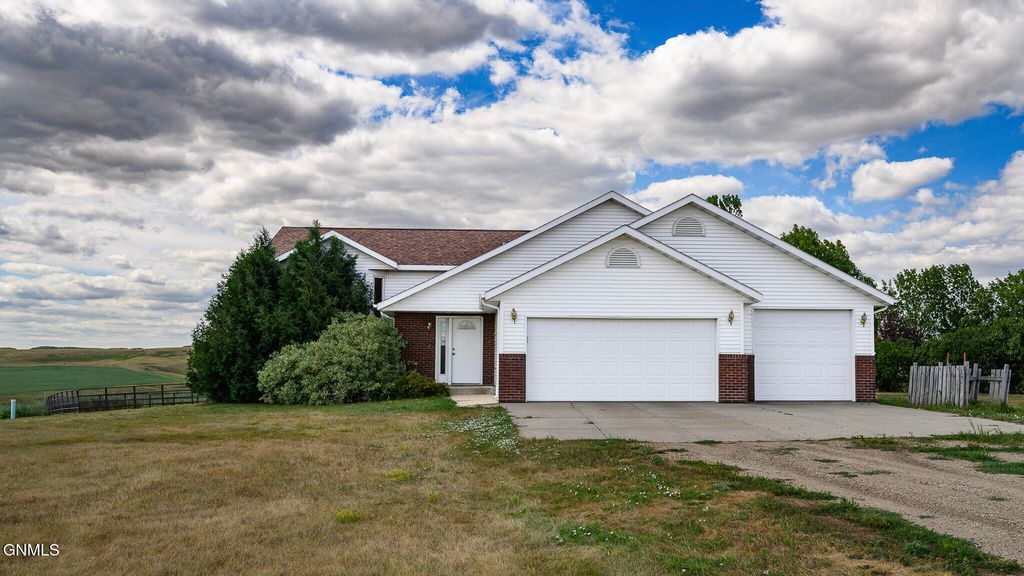 2990 Nd-25, Mandan, ND 58554 photo 1
