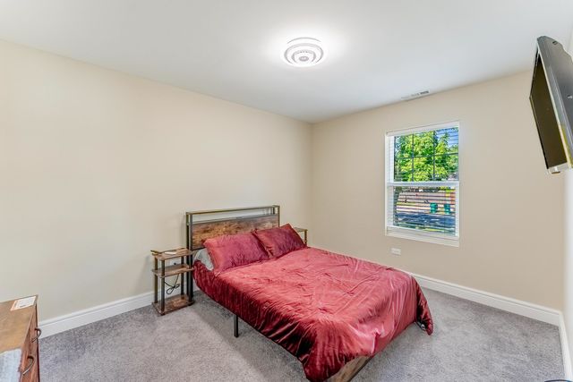 1006 Summit Street, Joliet, IL 60435