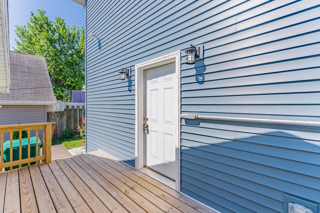 1006 Summit Street, Joliet, IL 60435