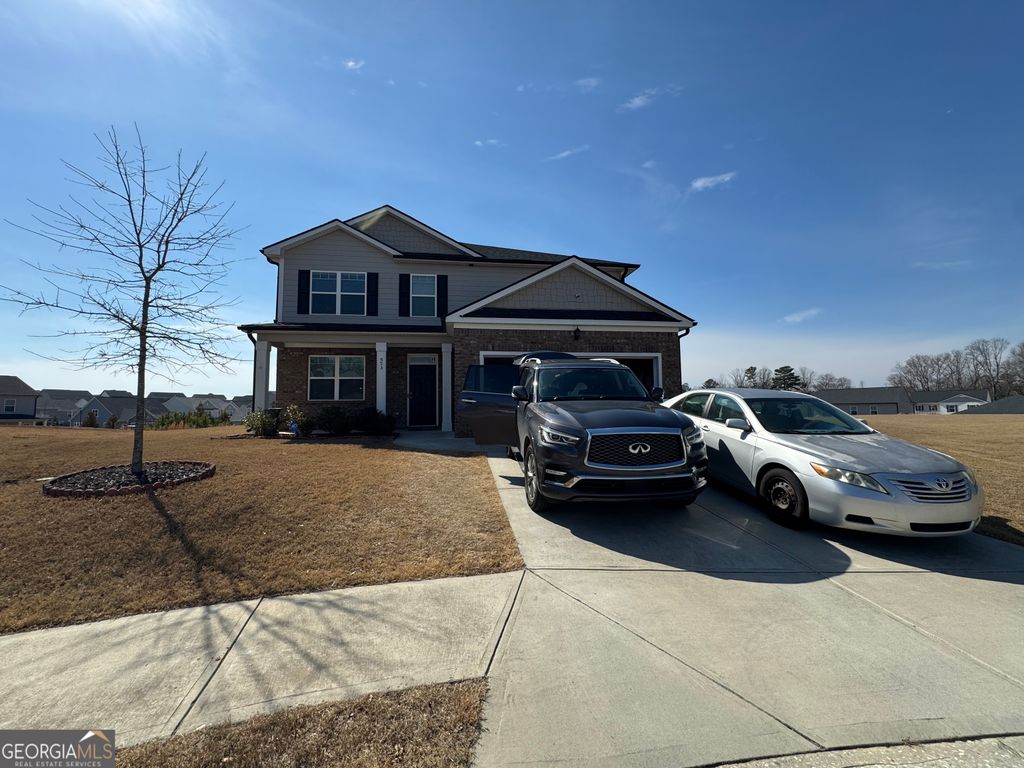 573 Chelan Court, Hoschton, GA 30548