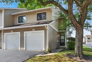 1042 E Randville Drive, Palatine, IL 60074