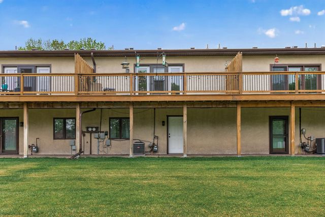 149 Riverview Drive 11, Monticello, MN 55362