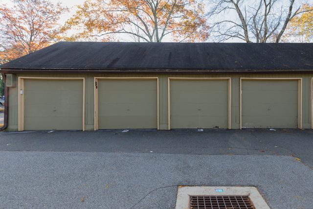 2 South Meadows 2, Woodbury, CT 06798