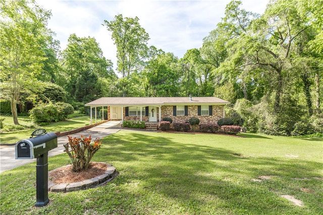 4260 Wood Forest Place, Macon, GA 31210