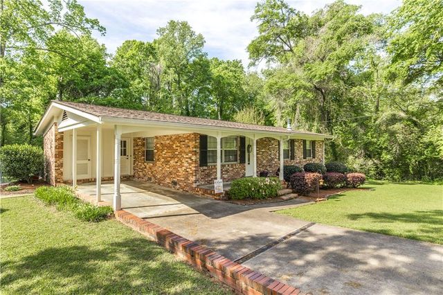 4260 Wood Forest Place, Macon, GA 31210
