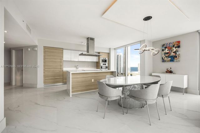 300 Sunny Isles Boulevard 42202, Sunny Isles Beach, FL 33160