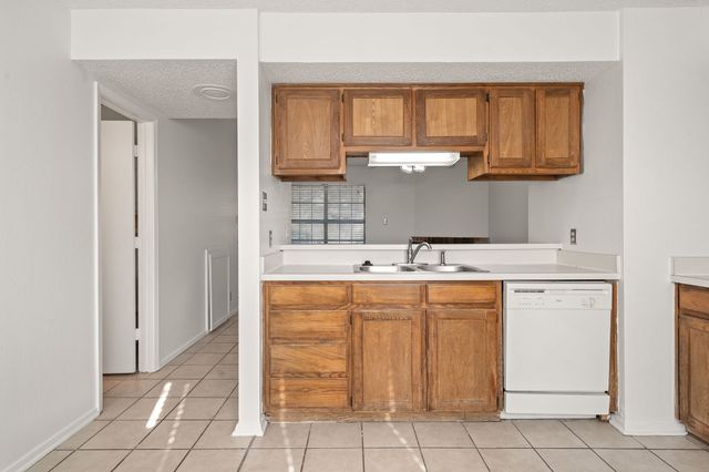 929 W Hickory Street A2, Denton, TX 76201