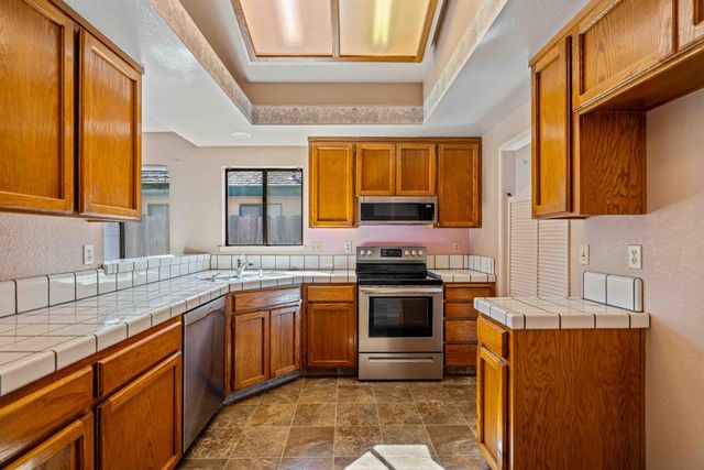 3668 Veneman Ave, Modesto, CA 95356