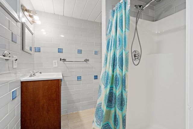 379 Concord Rd 1&2, Sudbury, MA 01776