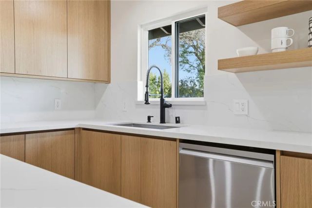 9651 Comanche, Chatsworth, CA 91311